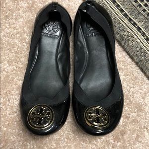 Tory Burch Reva-patent leather ballet shoes